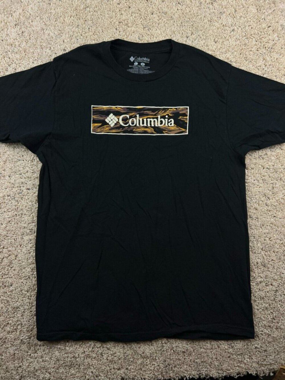 Columbia Fishing Hiking Graphic T-Shirt Size Large (L) Black Woodland Logo